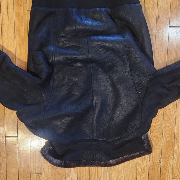 Sheepskin Jacket - Picture 3 of 9